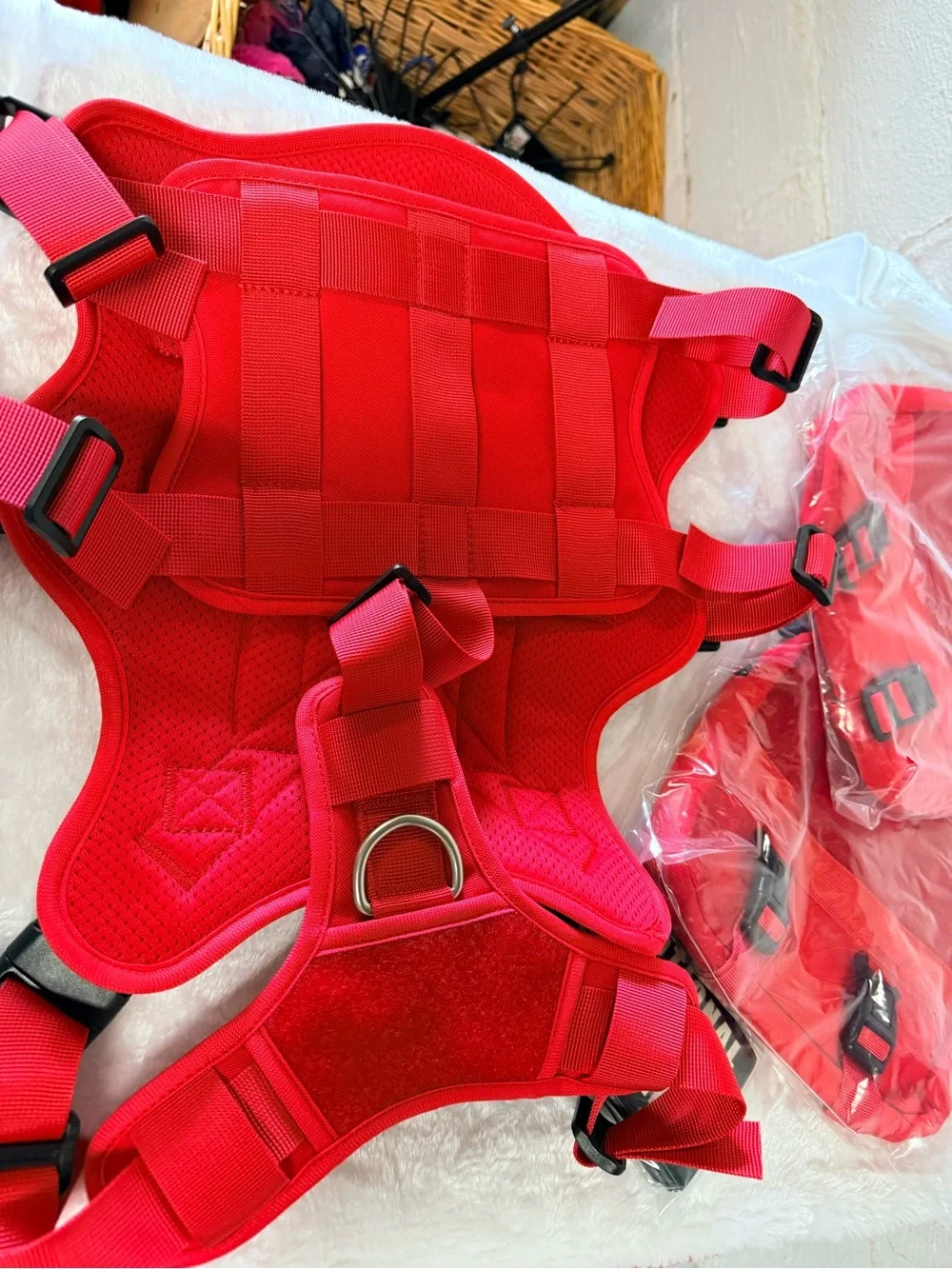 N/A bright red